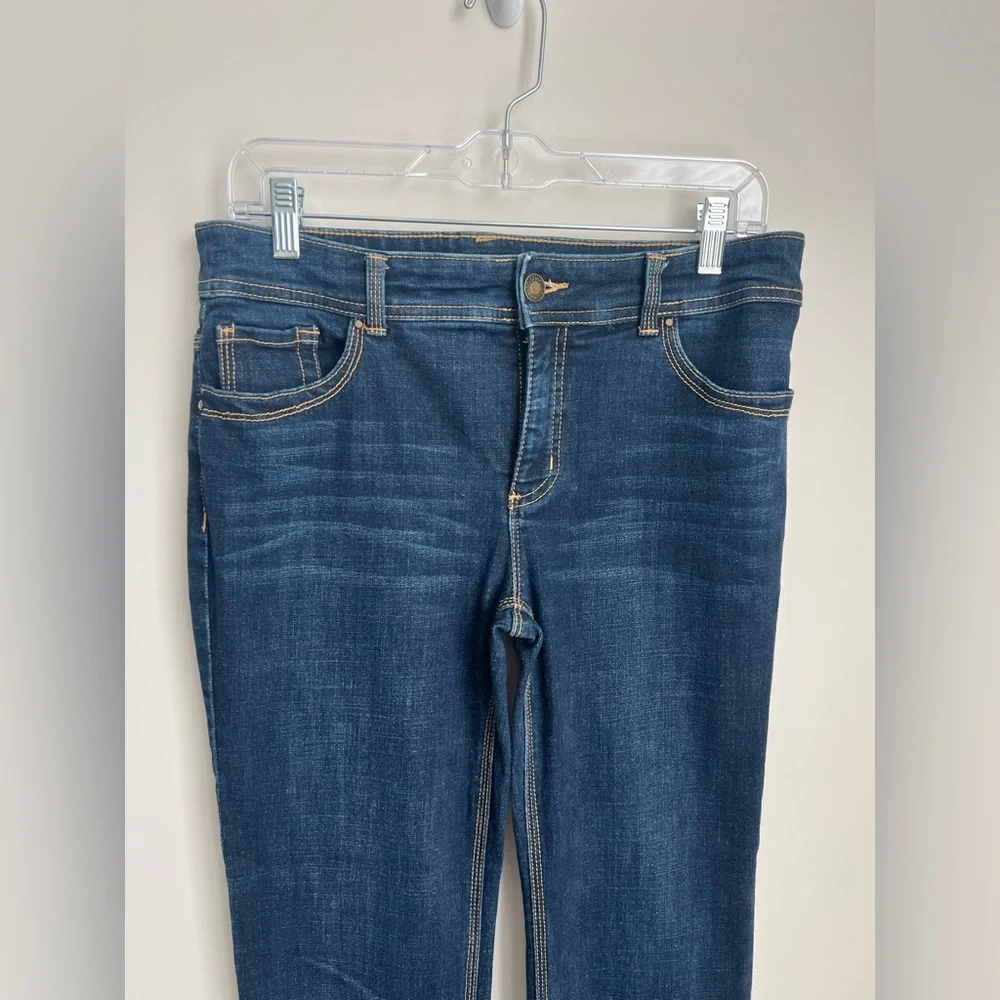 Chicos So Slimming Dark Wash Jeans .5 - Picture 2 of 7